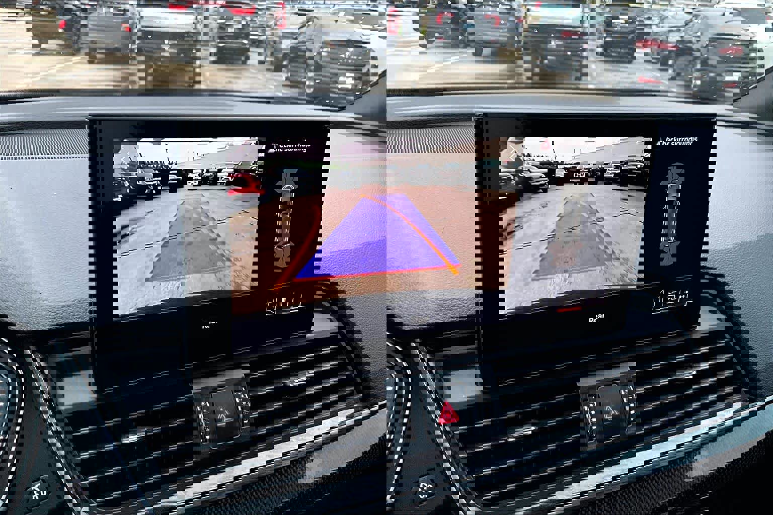 Used 2022 Audi SQ5 Premium image 27