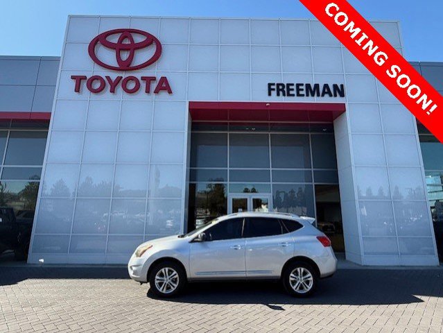 Used 2015 Nissan Rogue S w/ Convenience Package