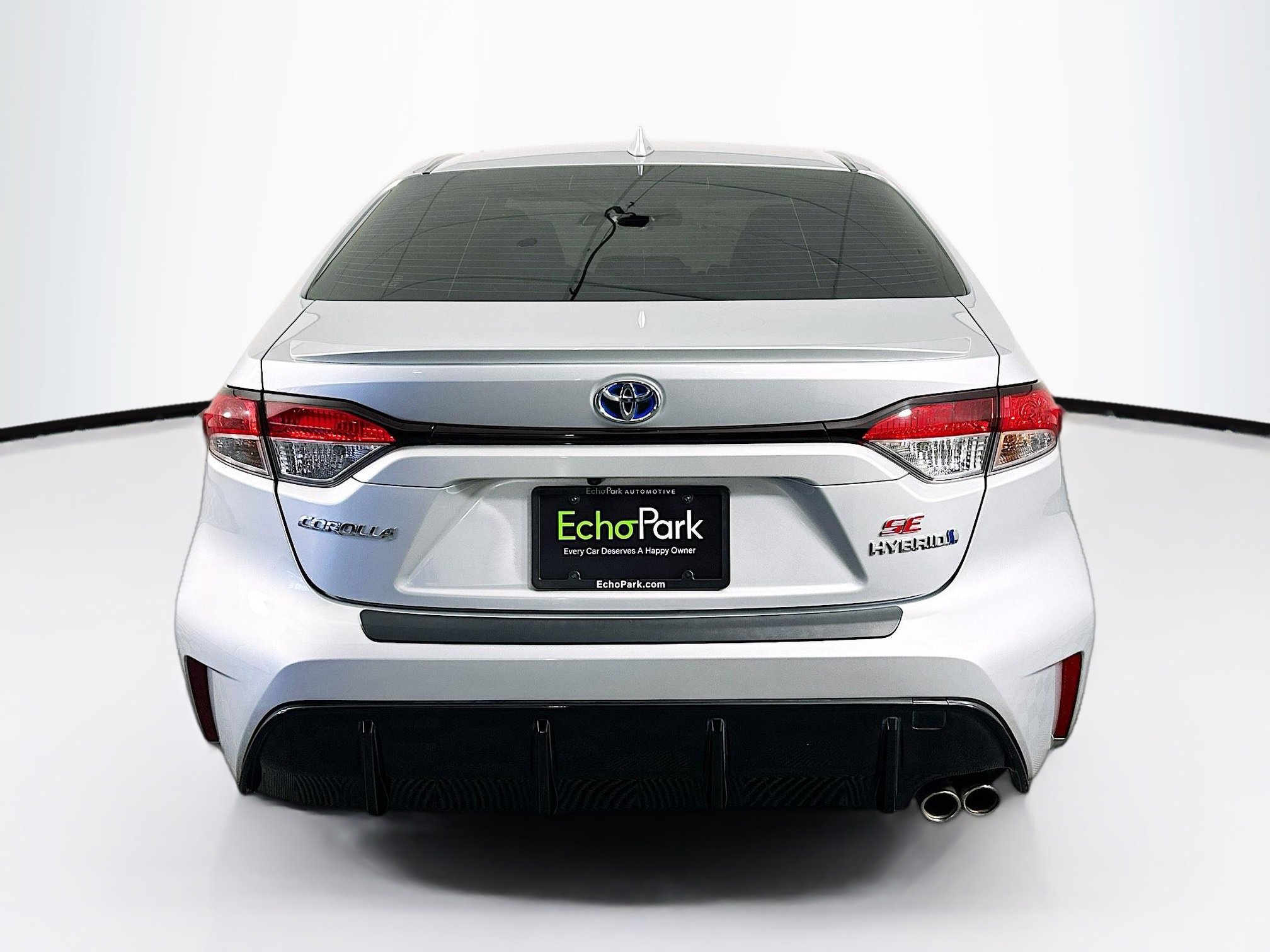 Used 2024 Toyota Corolla SE AWD/4WD image 7