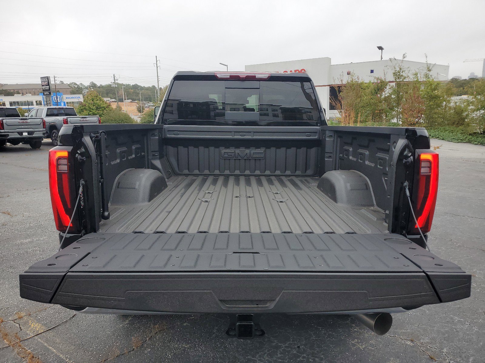 New 2025 GMC Sierra 2500 SLT w/ SLT Premium Package image 12
