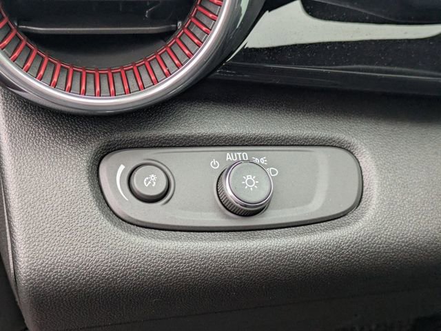 New 2026 Chevrolet Trax RS w/ Sunroof Package image 14