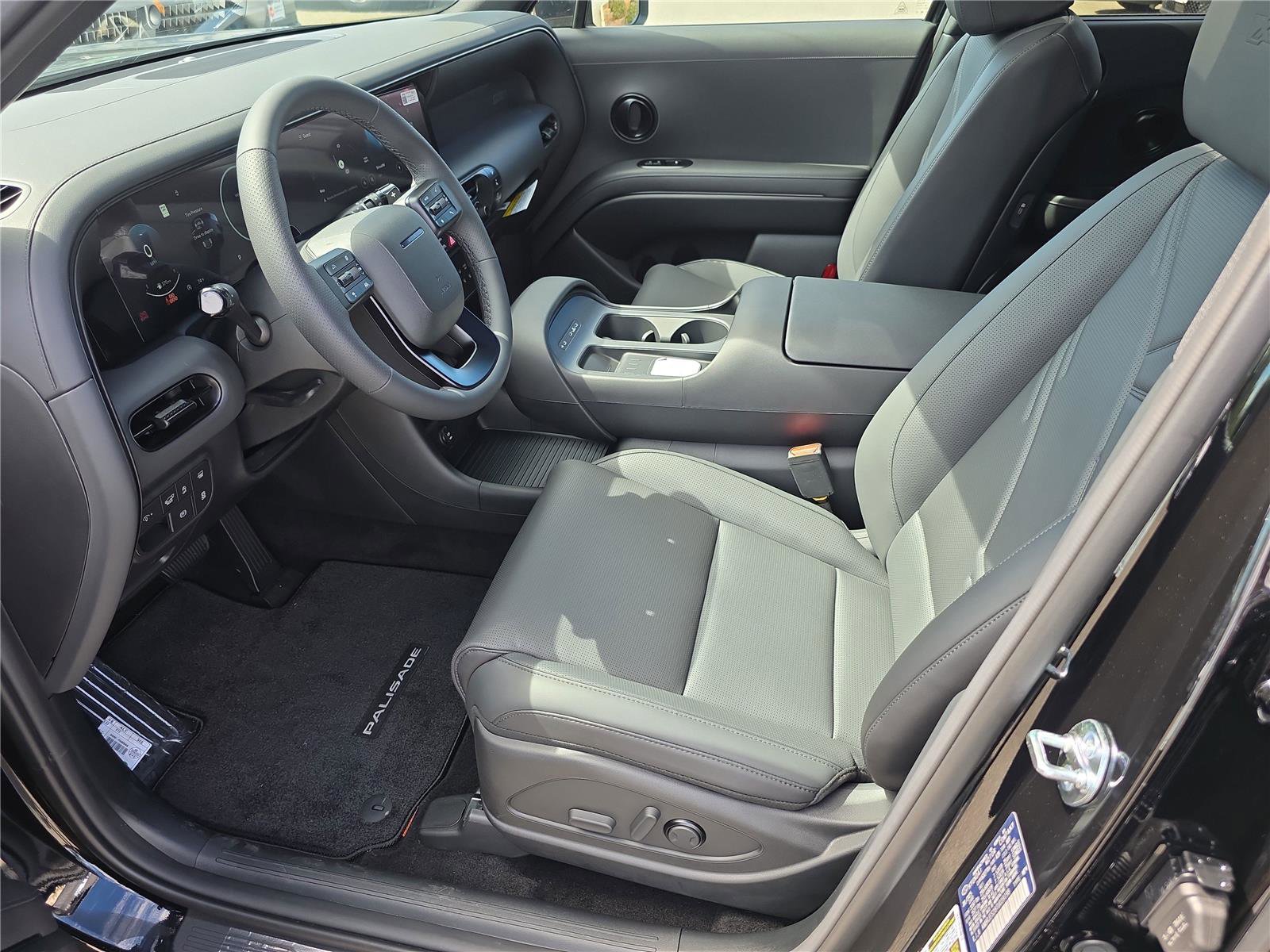 New 2026 Hyundai Palisade XRT Pro image 3