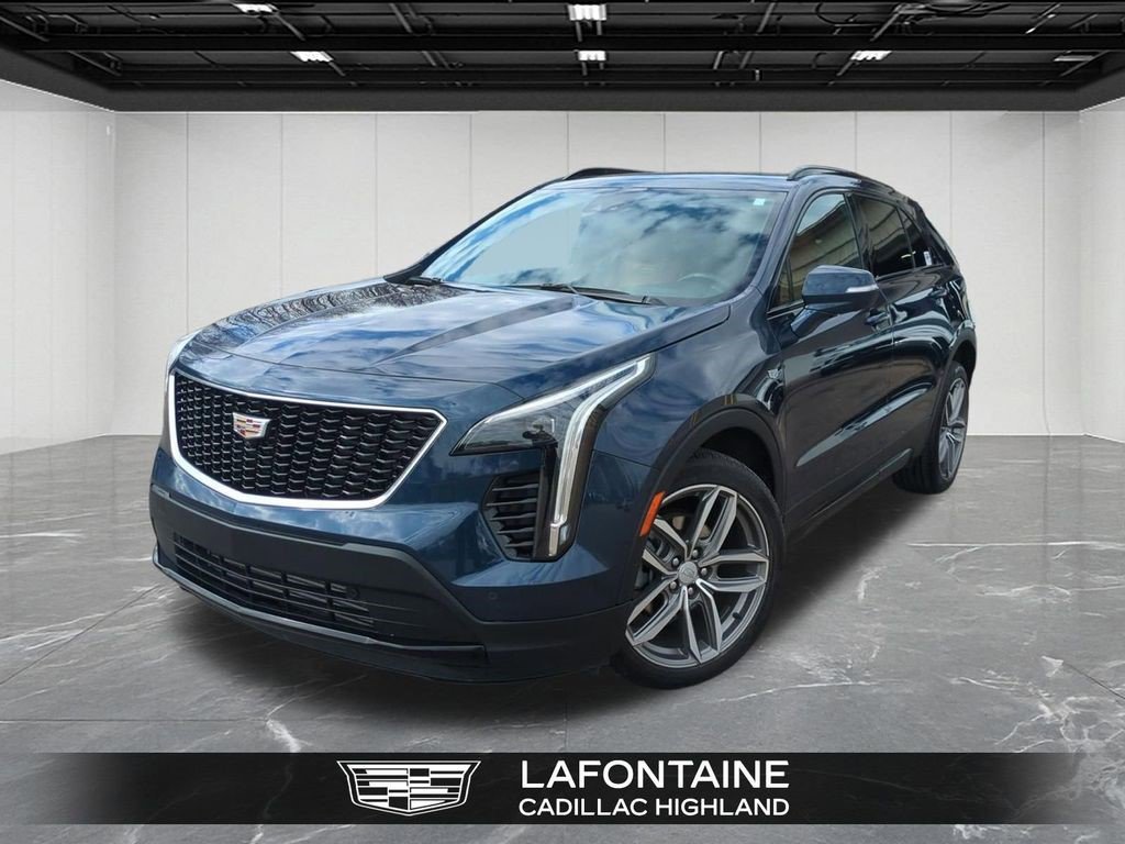 Certified 2022 Cadillac XT4 Sport AWD/4WD image 1