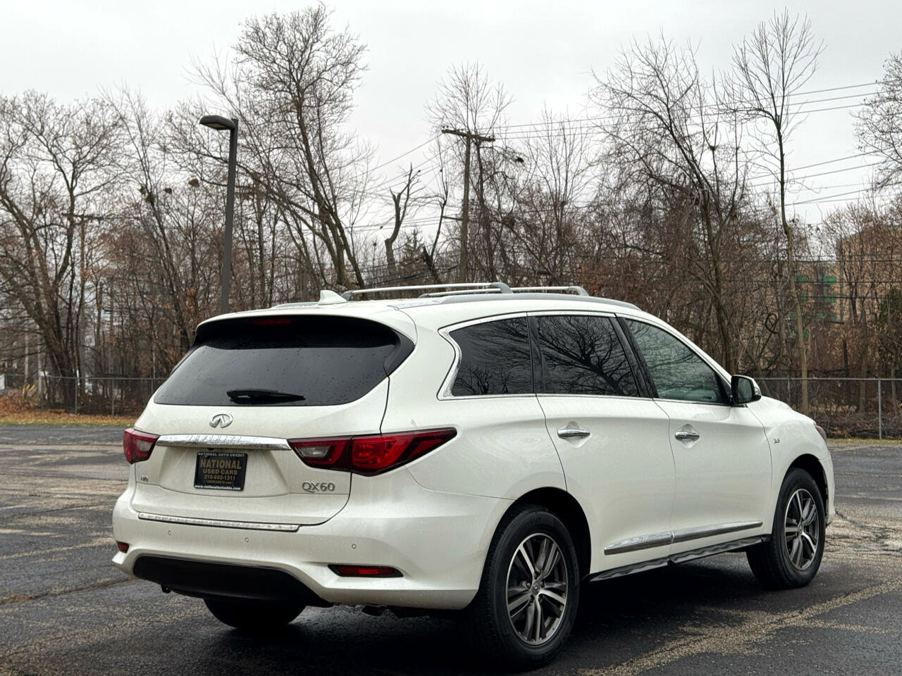 Used 2019 INFINITI QX60 Luxe w/ Essential Package image 5