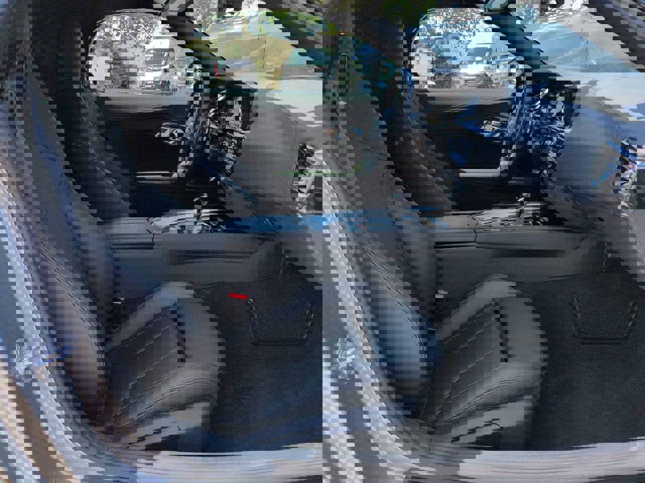 Used 2026 BMW Z4 sDrive30i image 13