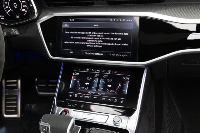 Used 2024 Audi RS 6 performance w/ Matte Carbon Package image 18