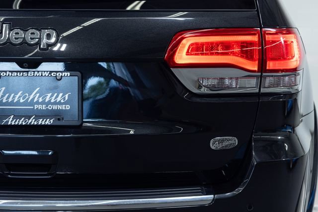 Used 2015 Jeep Grand Cherokee Overland AWD/4WD image 8