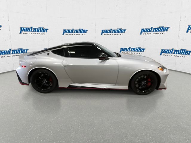 Used 2025 Nissan Z NISMO w/ Floor Mat Package RWD image 12