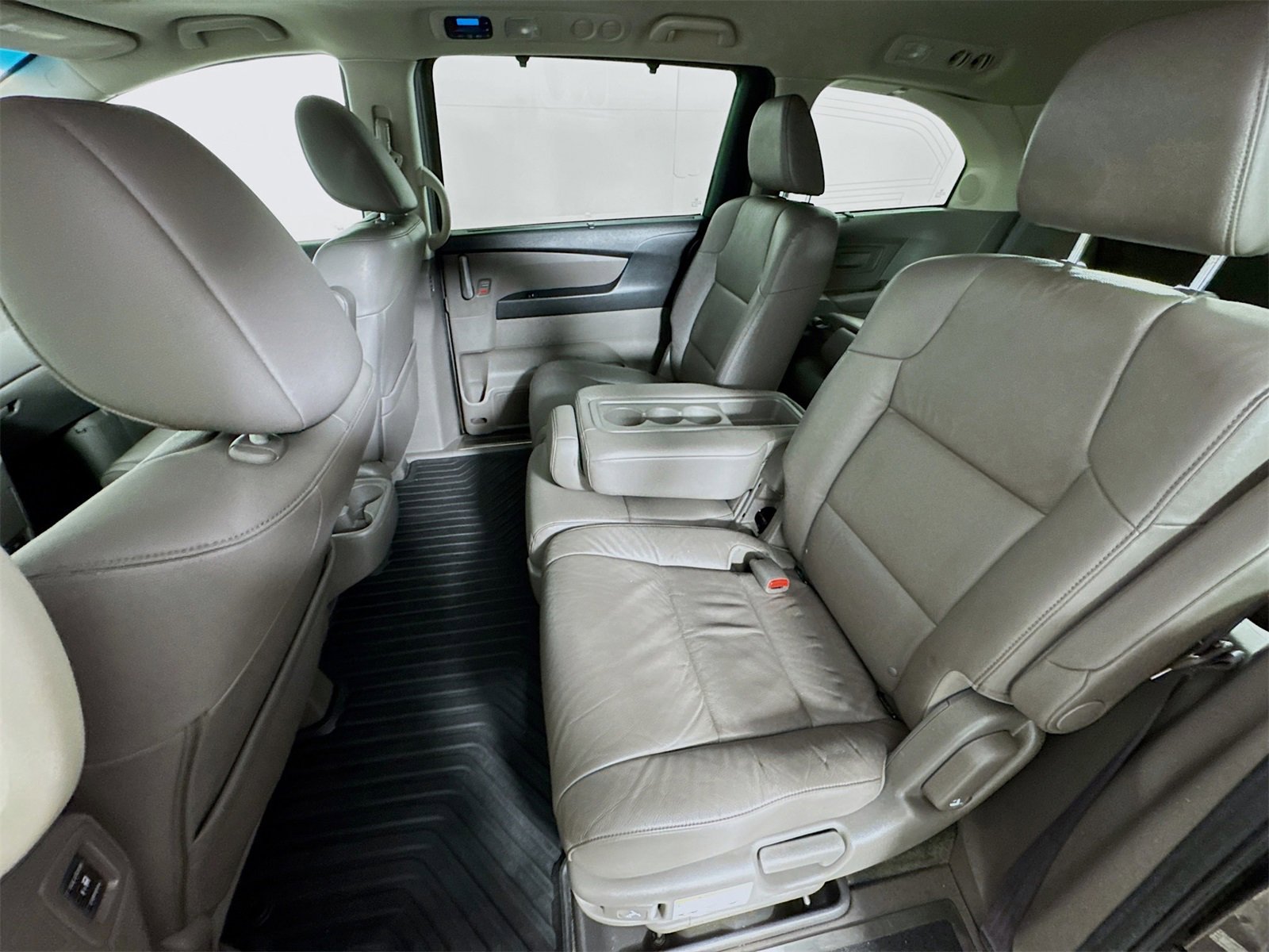 Used 2012 Honda Odyssey Touring Elite image 22