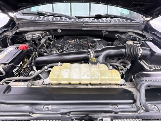 Used 2019 Ford Expedition Max XLT image 29