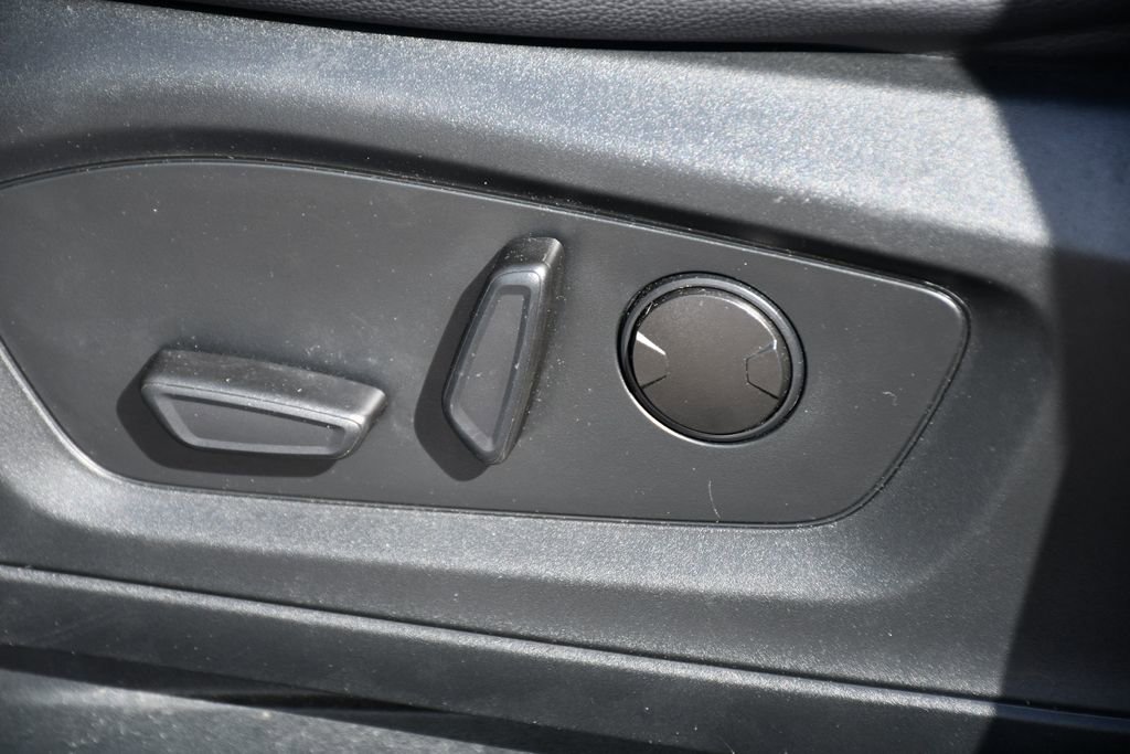 Used 2024 Ford Explorer Limited AWD/4WD image 27
