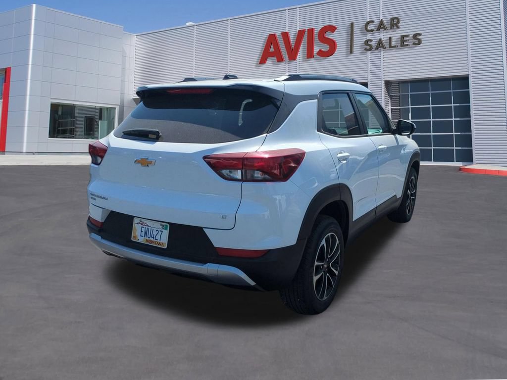 Used 2025 Chevrolet TrailBlazer LT AWD/4WD image 6