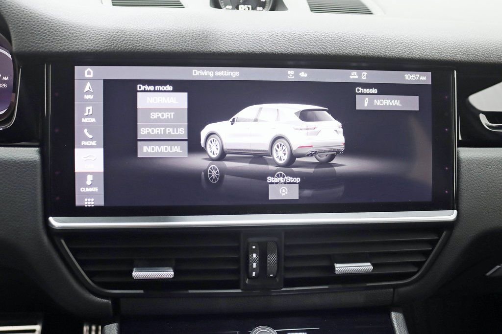 Used 2021 Porsche Cayenne S image 21