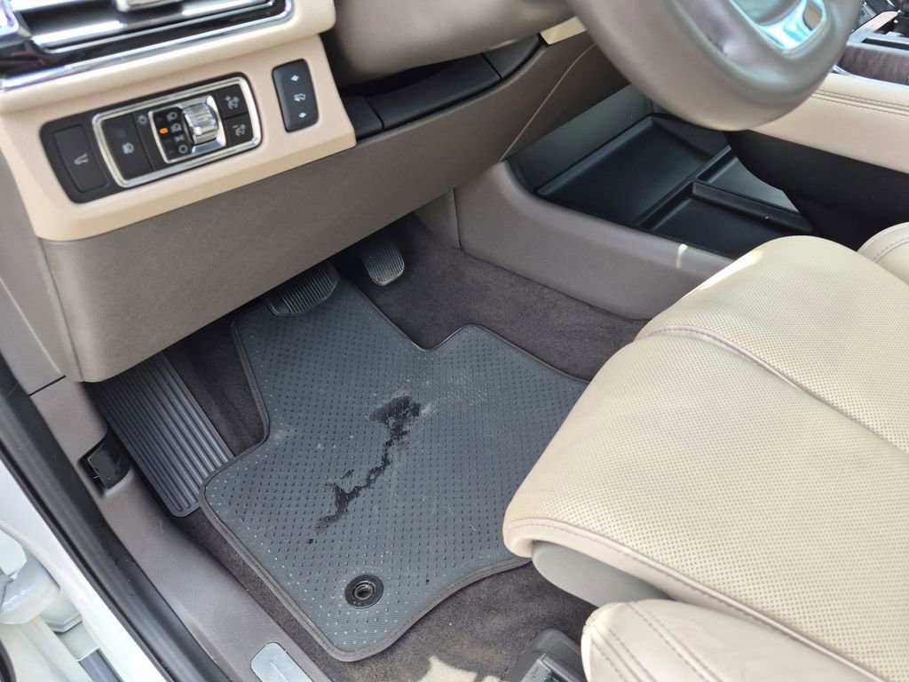 Used 2023 Lincoln Navigator Reserve AWD/4WD image 21