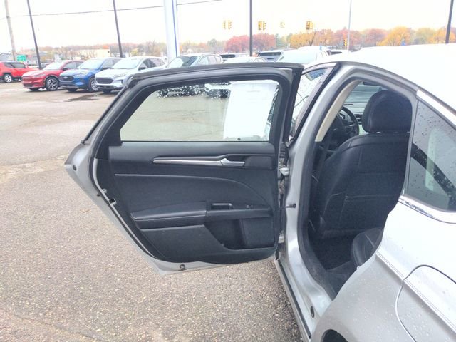 Used 2017 Ford Fusion Titanium image 35