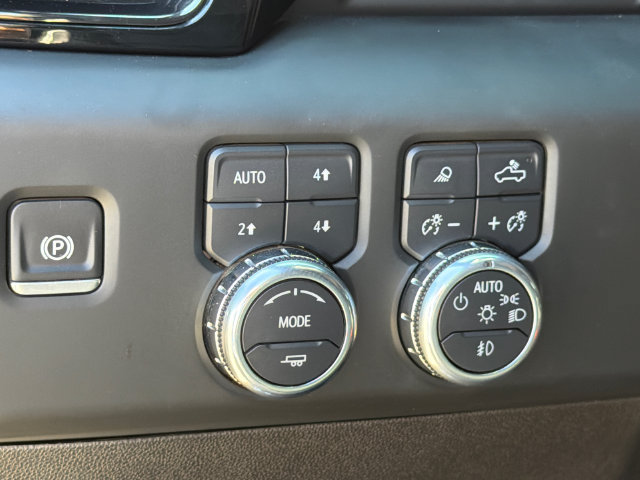 Used 2025 GMC Sierra 2500 AT4X w/ AT4X AEV Edition AWD/4WD image 25