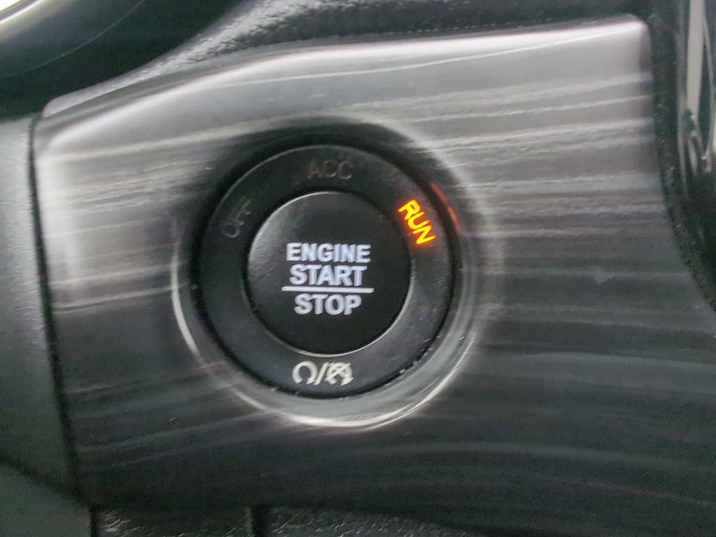 Used 2020 Jeep Grand Cherokee Laredo w/ Quick Order Package 2BN North image 27