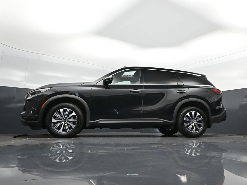 Used 2023 INFINITI QX60 Pure image 40