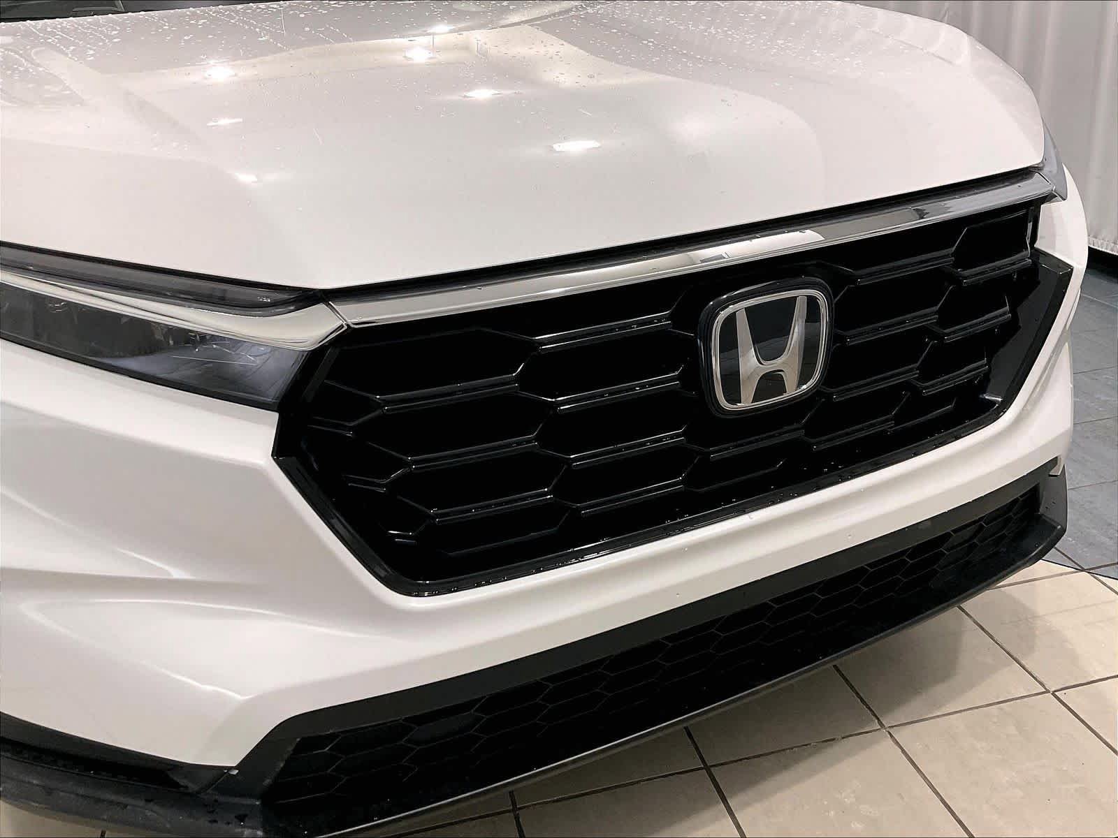 Used 2025 Honda CR-V EX image 31