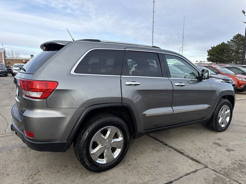 Used 2012 Jeep Grand Cherokee Laredo image 8