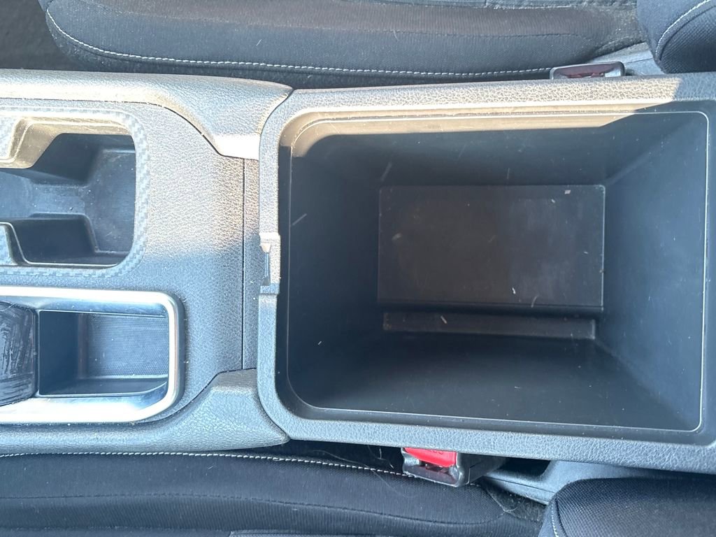 Used 2020 Nissan Sentra SV w/ Lighting Package image 32