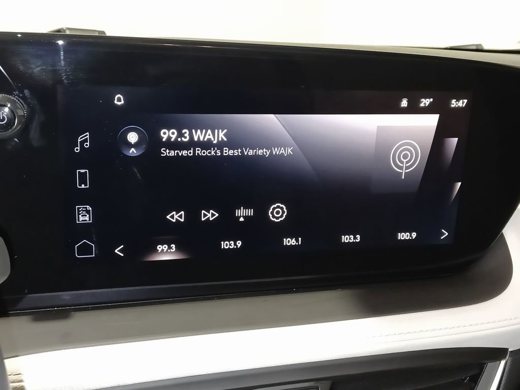 Used 2024 Buick Encore GX Avenir w/ Avenir Convenience Package image 23