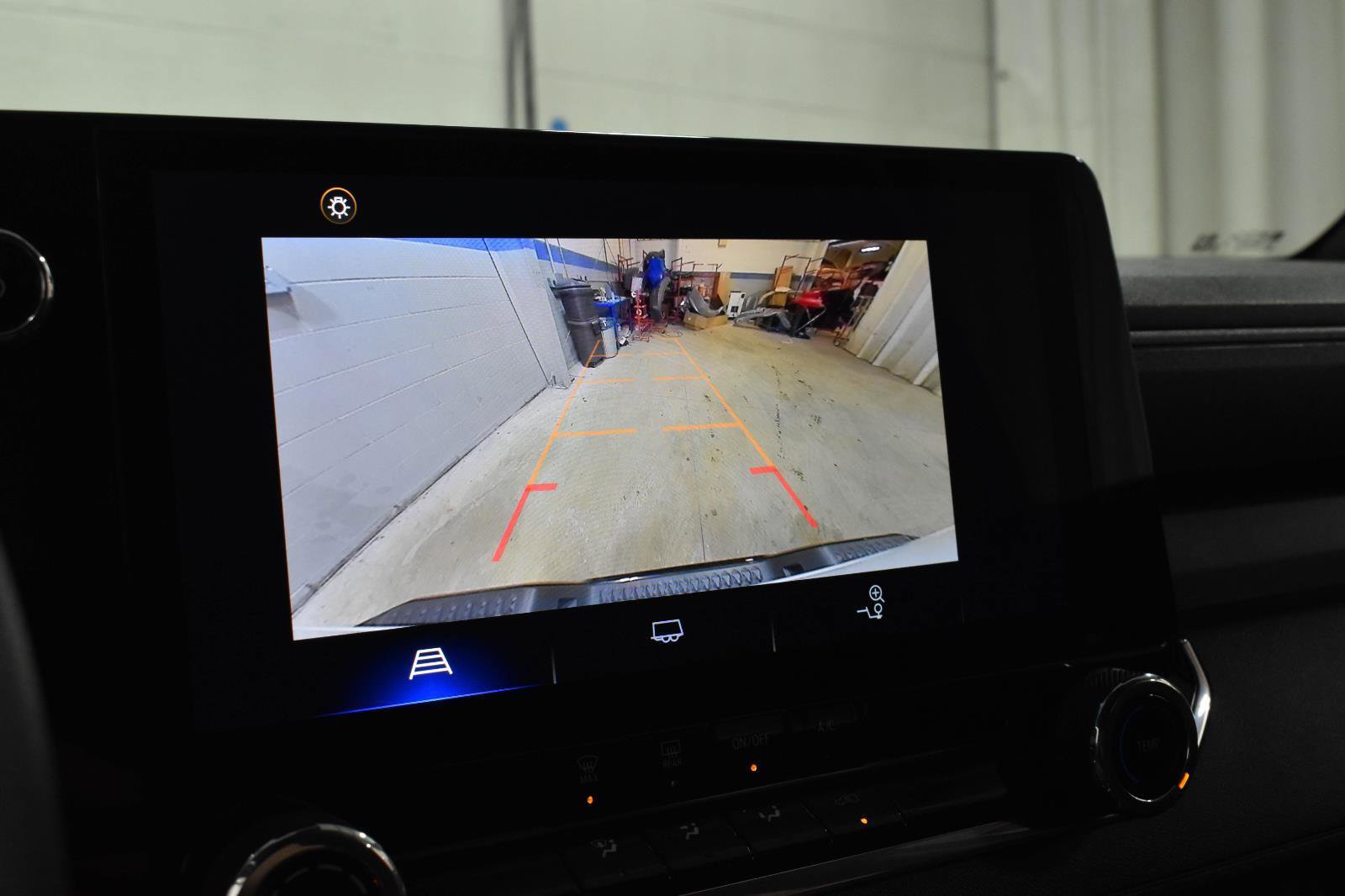 Used 2024 Chevrolet Colorado Trail Boss w/ Advanced Trailering Package image 17