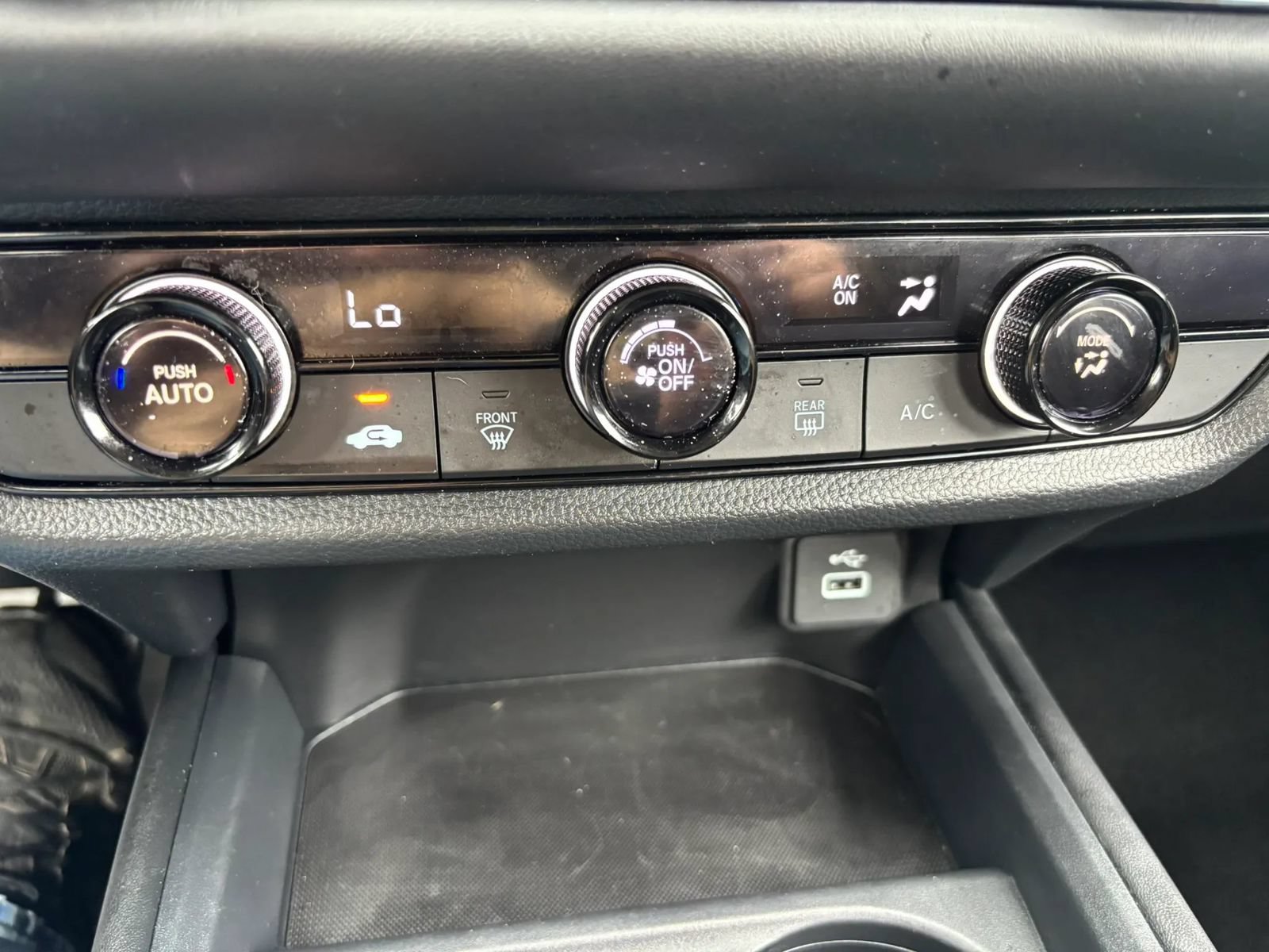 Used 2025 Honda HR-V LX image 48