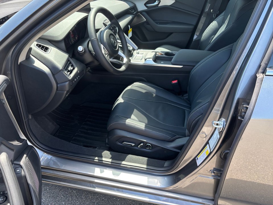 Certified 2025 Acura TLX w/ Technology Package FWD image 30