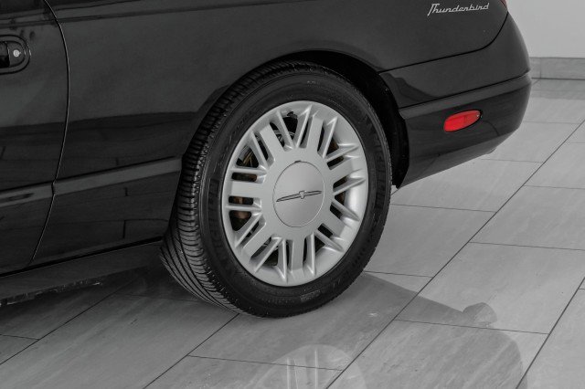 Used 2002 Ford Thunderbird image 47