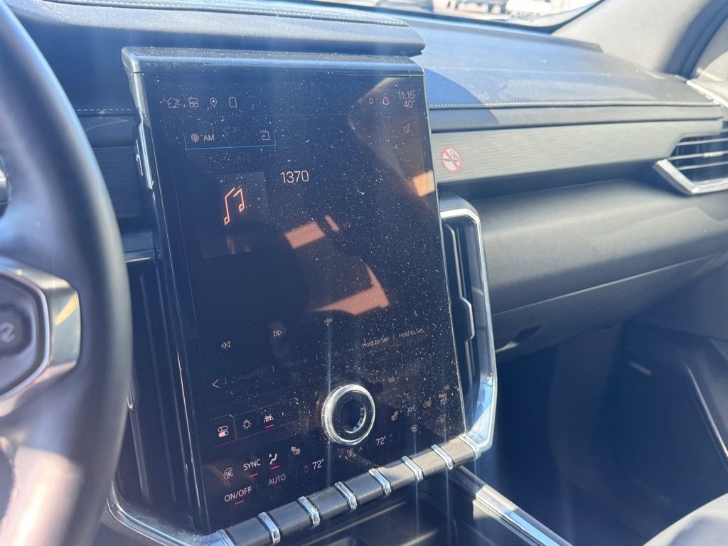 Used 2024 GMC Acadia Elevation FWD image 15