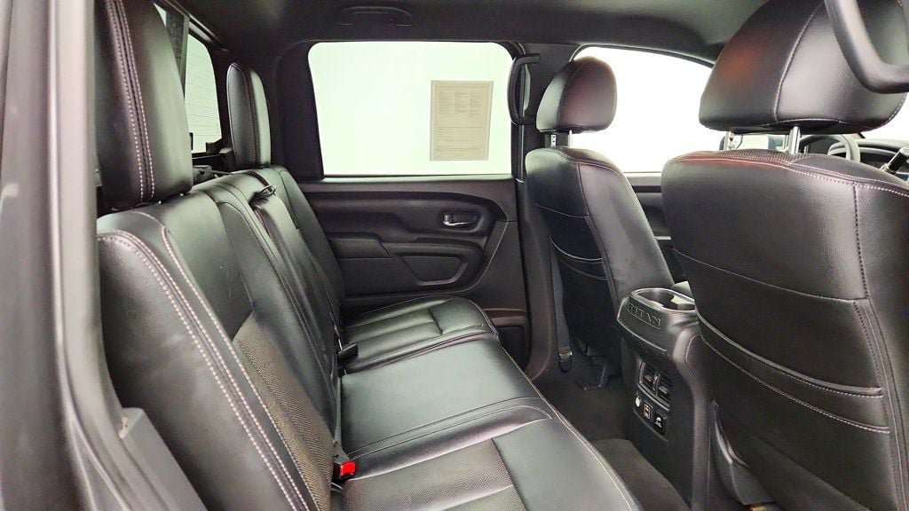 Used 2019 Nissan Titan SV w/ SV Convenience Package AWD/4WD image 20