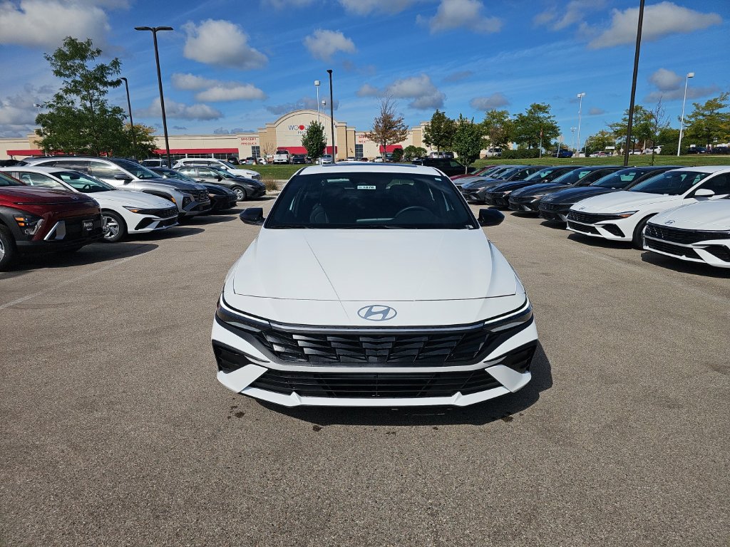 New 2026 Hyundai Elantra SEL Sport FWD image 8