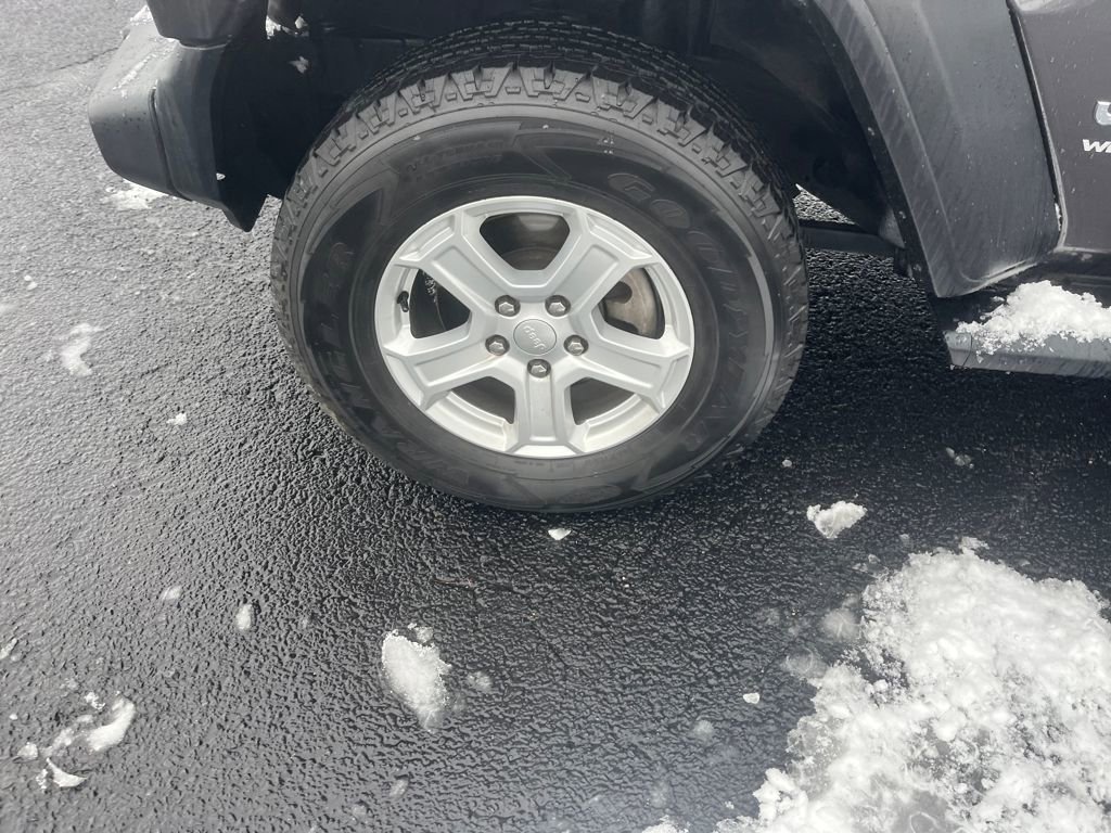 Used 2020 Jeep Wrangler Unlimited Sport S image 37