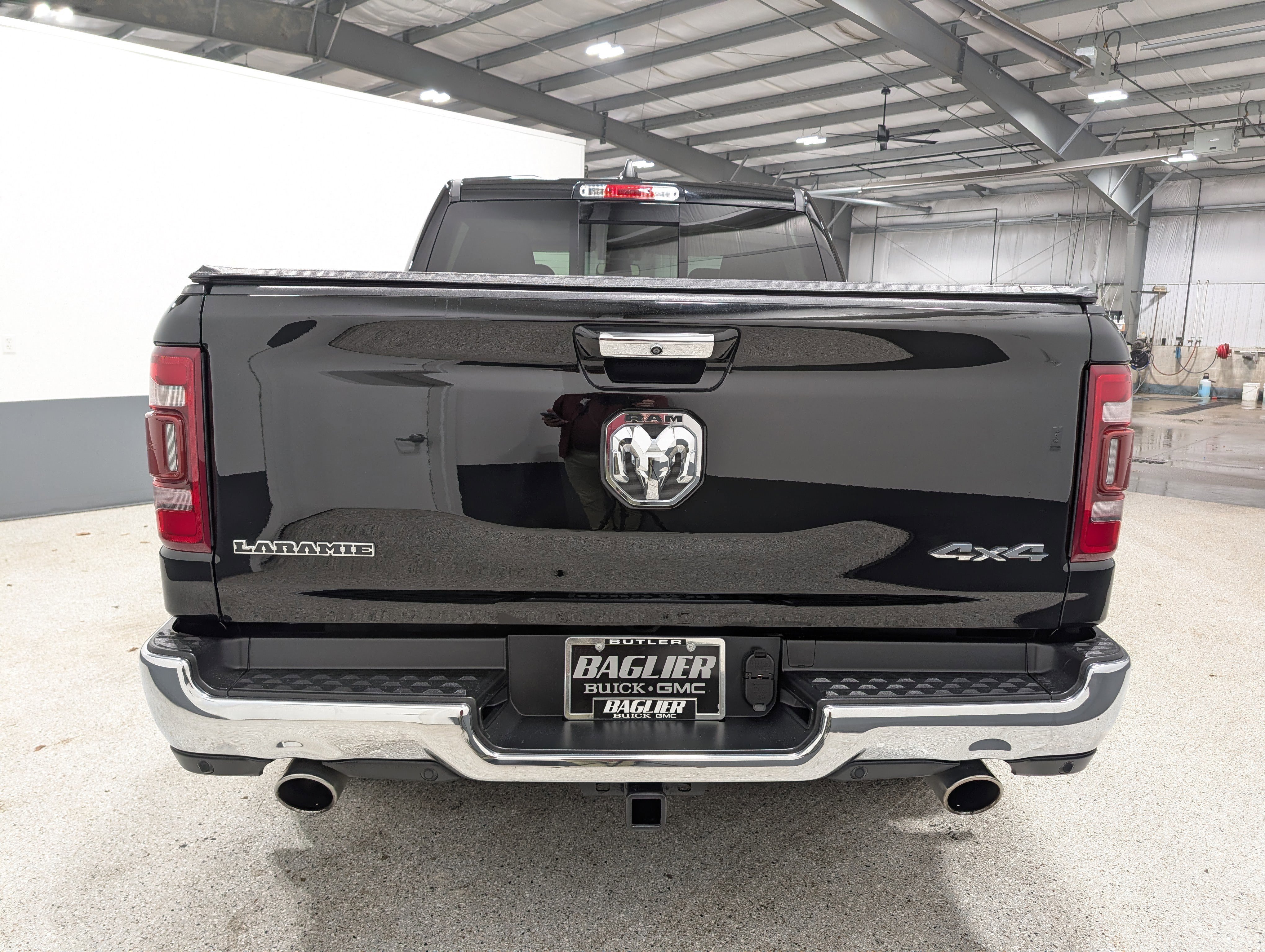 Used 2019 RAM 1500 Laramie image 4