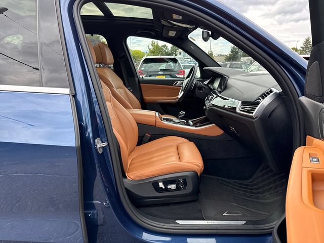Used 2019 BMW X5 xDrive40i w/ Premium Package 2 AWD/4WD image 9