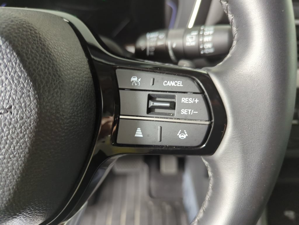Certified 2025 Honda Pilot EX-L image 29