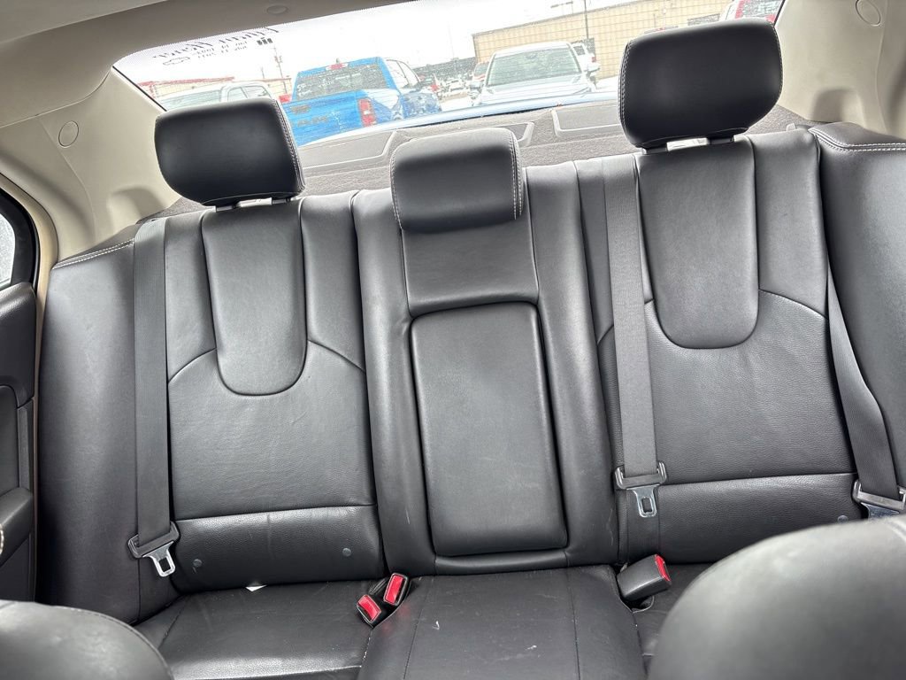 Used 2011 Ford Fusion SEL w/ 301A Rapid Spec Order Code image 10