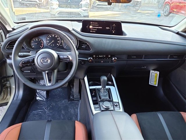 Certified 2025 MAZDA CX-30 Carbon image 8