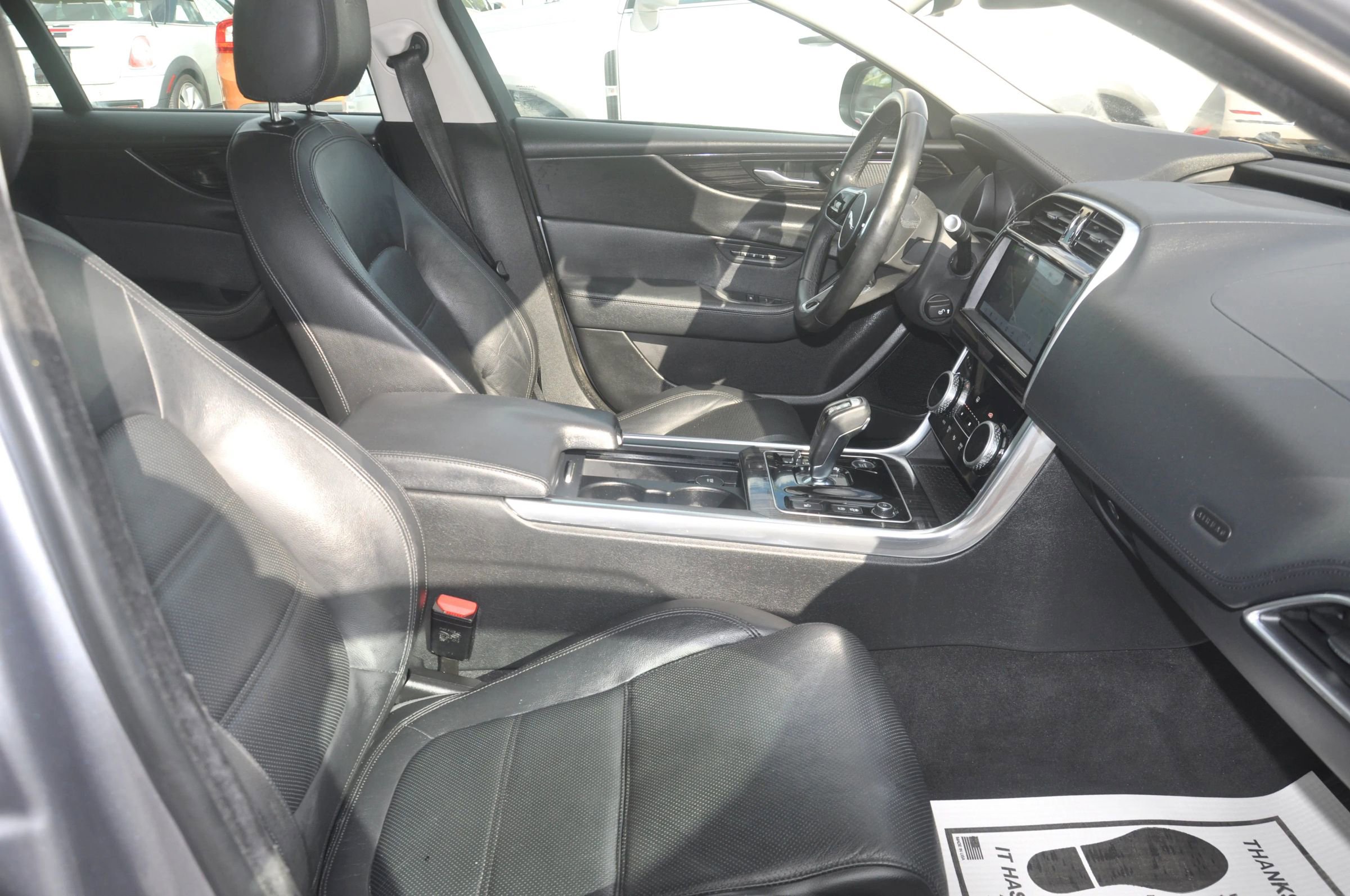 Used 2020 Jaguar XE S RWD image 24