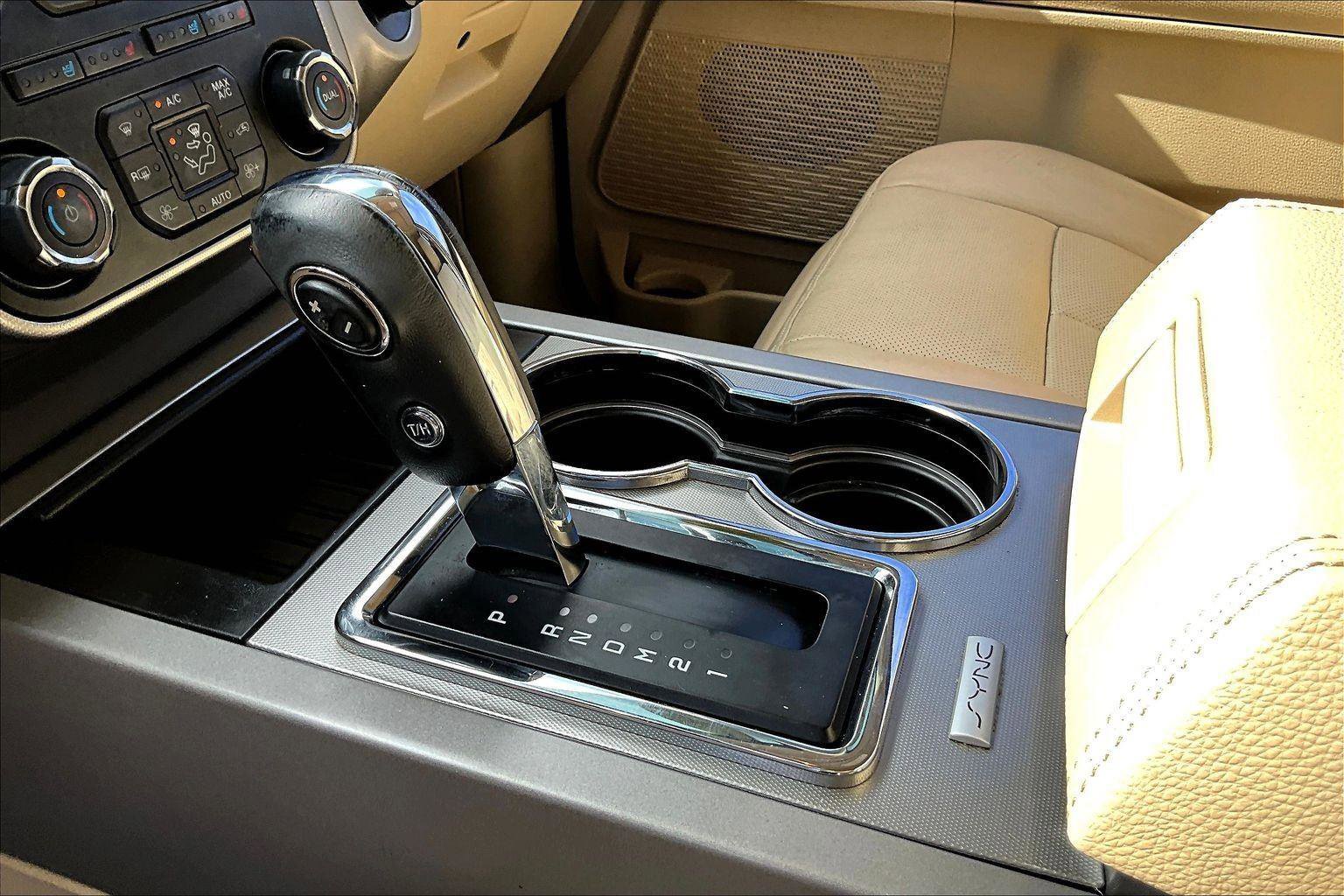 Used 2017 Ford Expedition Limited w/ Equipment Group 301A image 18