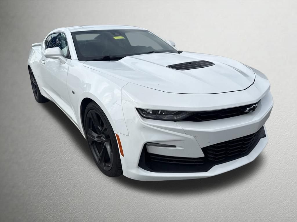 Used 2020 Chevrolet Camaro SS RWD image 1