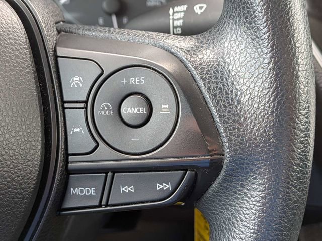 Used 2023 Toyota Corolla LE FWD image 24