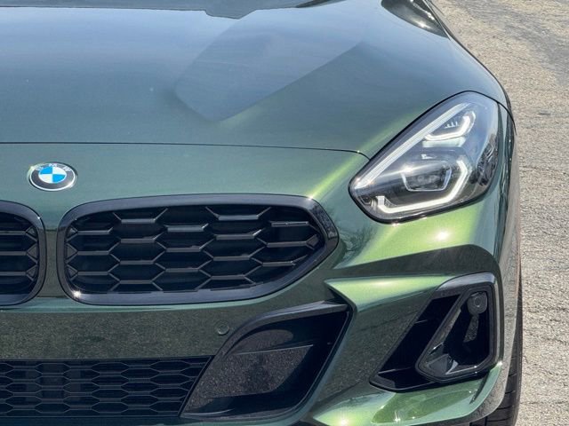 Used 2025 BMW Z4 M40i w/ Edition image 10