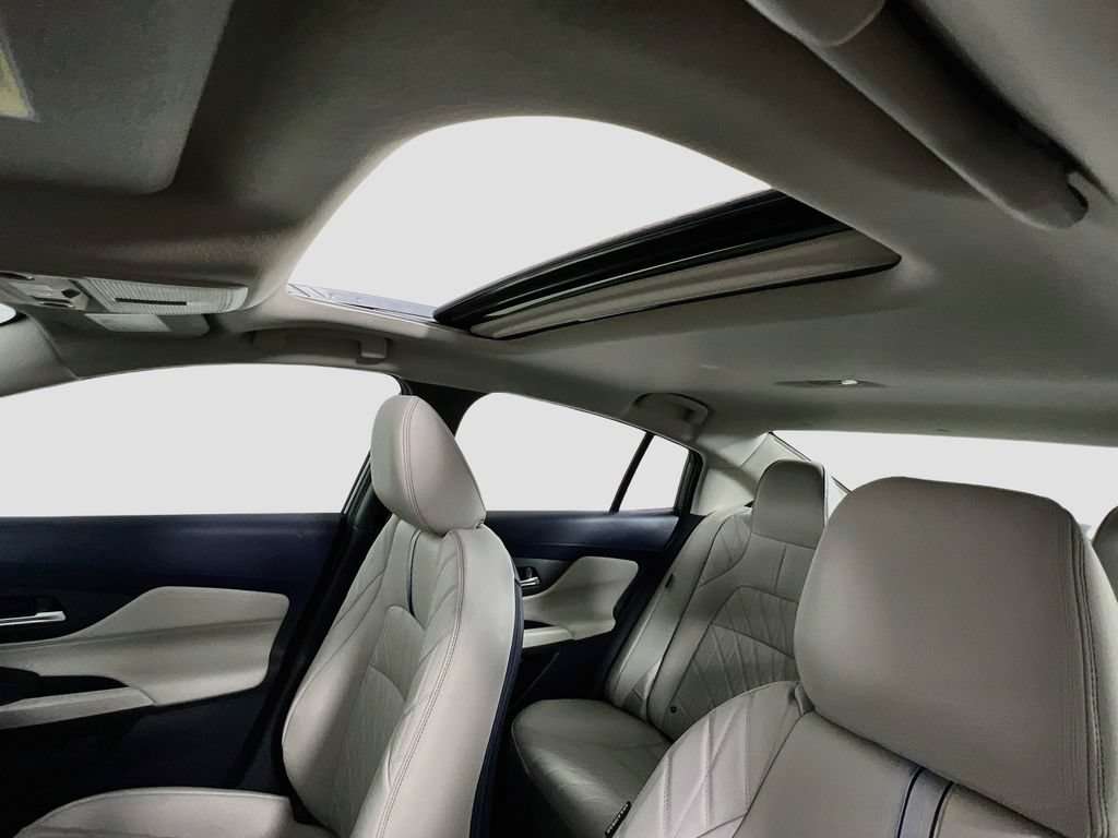 New 2026 Nissan Sentra SL w/ Floor Mat Package FWD image 21