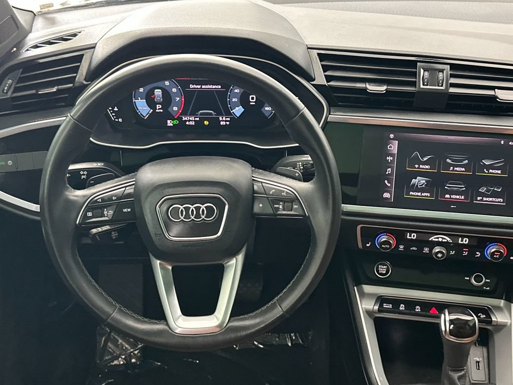 Used 2021 Audi Q3 2.0T Premium w/ Convenience Package AWD/4WD image 13