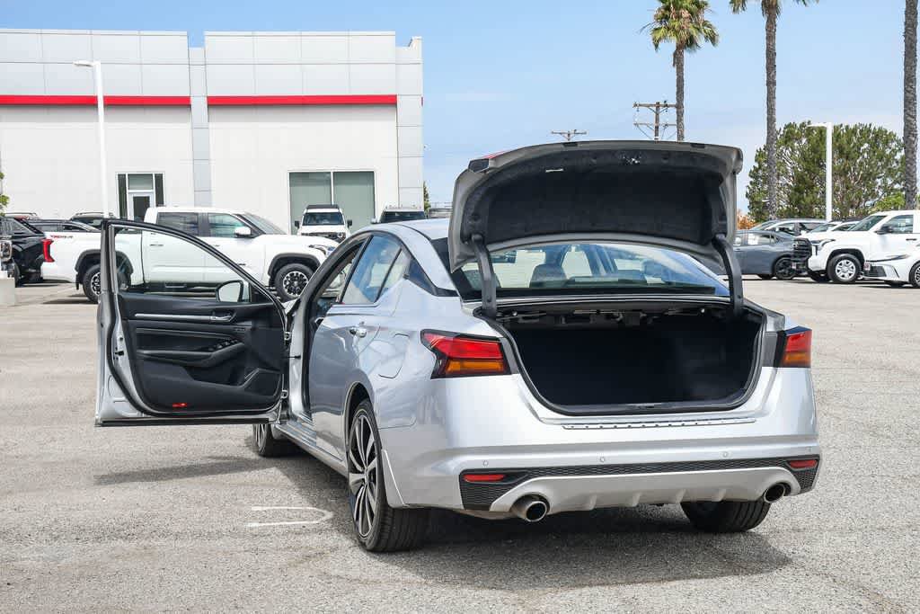 Used 2021 Nissan Altima 2.5 Platinum AWD/4WD image 25