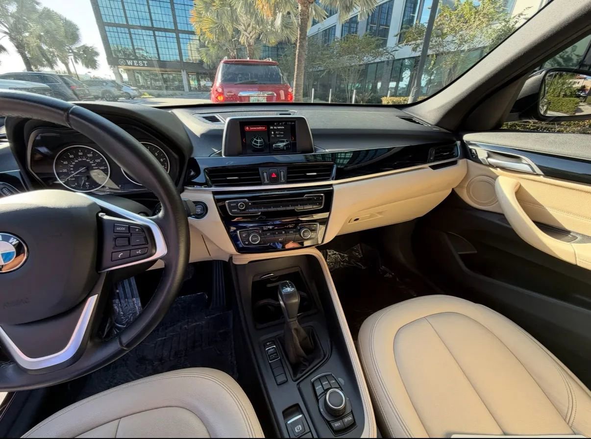 Used 2018 BMW X1 sDrive28i image 10