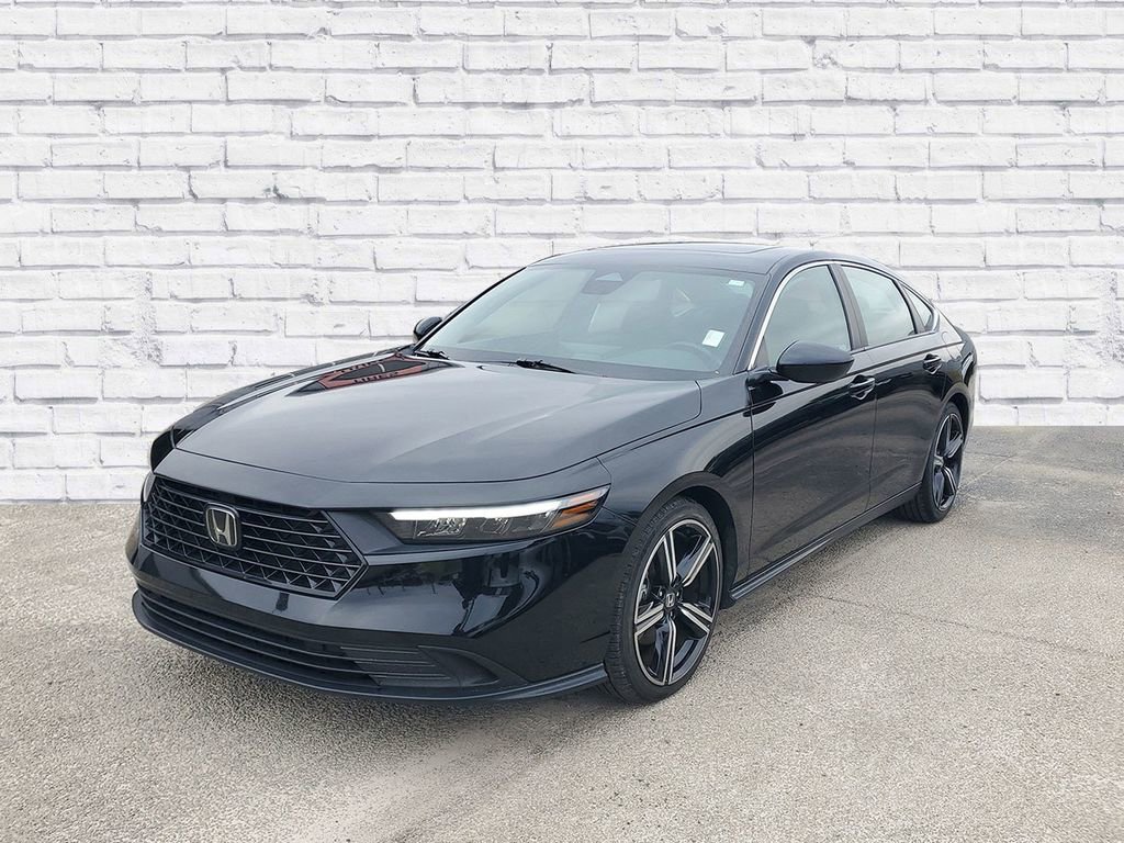 Used 2024 Honda Accord Sport image 5