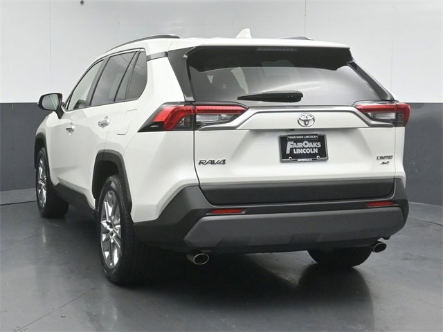 Used 2021 Toyota RAV4 Limited image 6